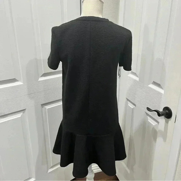 Zara black short sleeve dress with flare bottom, thick fabric - Picture 5 of 7
